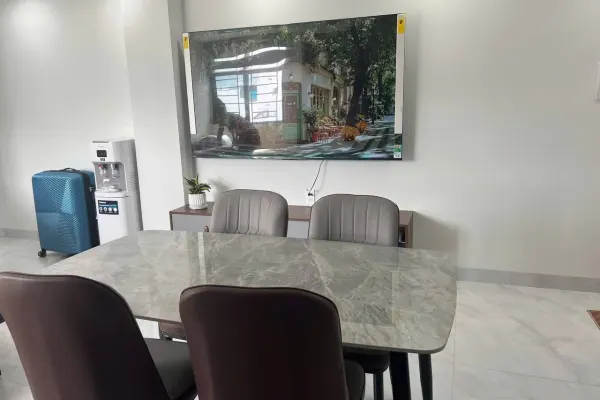 Квартира, 2 спальни · 80 м² 3