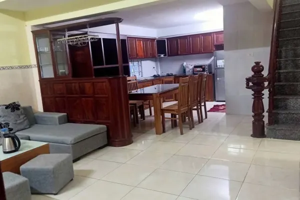 Дом, 3 спальни · 150 м² 2