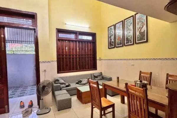 Дом, 3 спальни · 150 м² 3