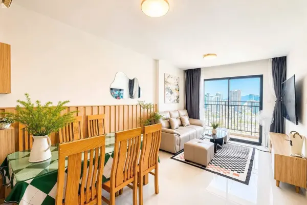 Квартира, 2 спальни · 70 м² 6