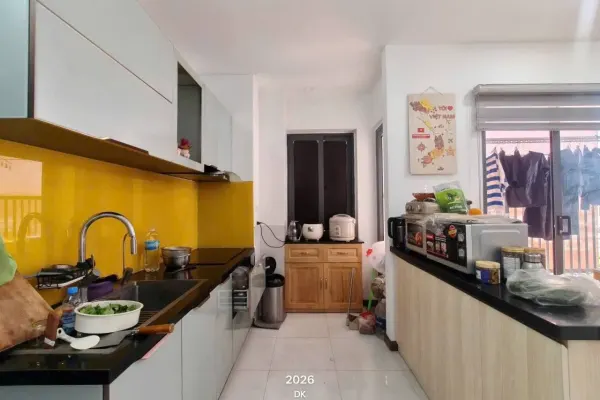 Квартира, 2 спальни · 70 м² 5