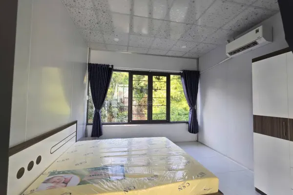 Дом, 3 спальни · 250 м² 3