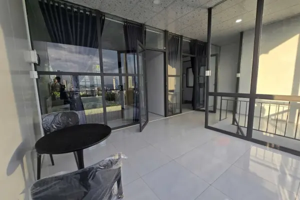 Дом, 3 спальни · 250 м² 5
