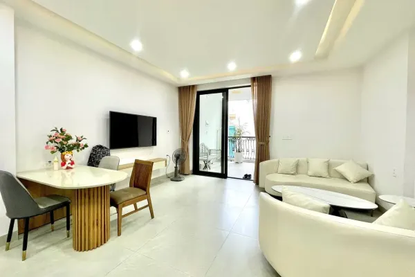 Квартира, 2 спальни · 90 м²