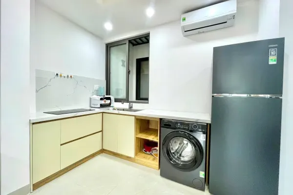 Квартира, 2 спальни · 90 м² 4