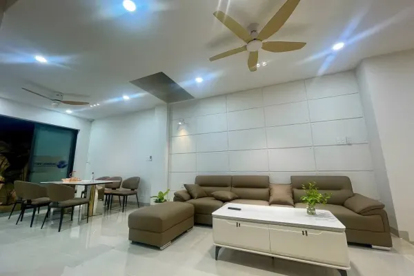 Дом, 3 спальни · 270 м² 2