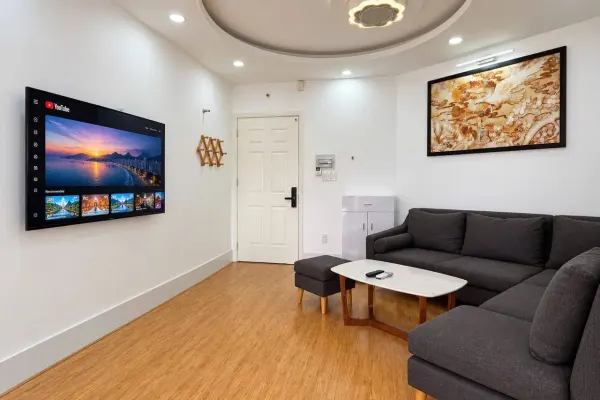 Квартира, 2 спальни · 70 м²
