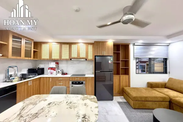 Квартира, 2 спальни · 80 м²