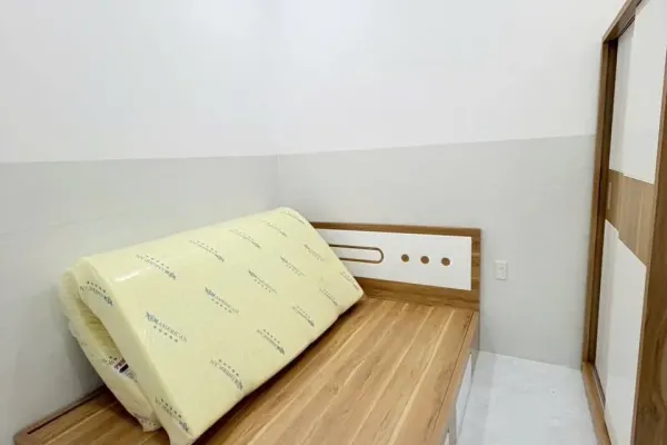 Дом, 2 спальни · 90 м²