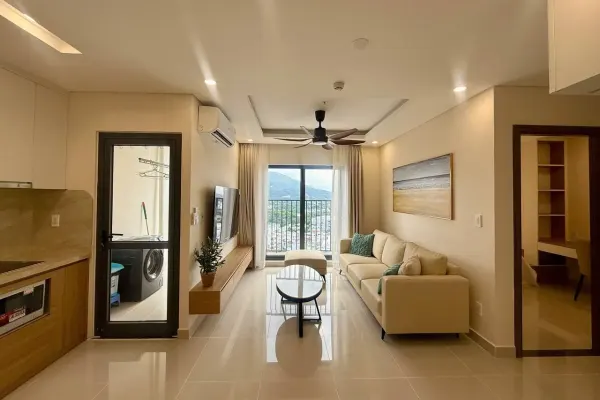 Квартира, 2 спальни · 75 м² 3