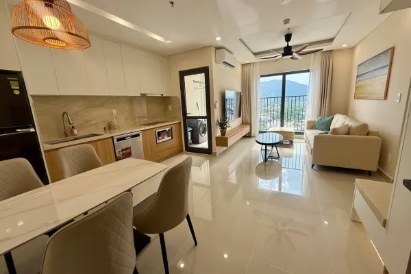 Квартира, 2 спальни · 75 м² 5