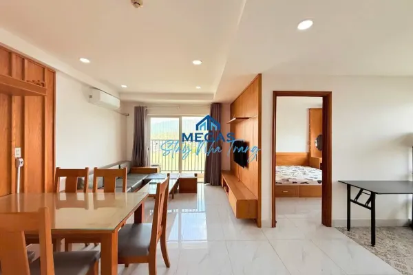 Квартира, 2 спальни · 75 м² 2