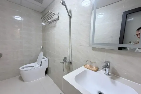Квартира, 2 спальни · 60 м² 5