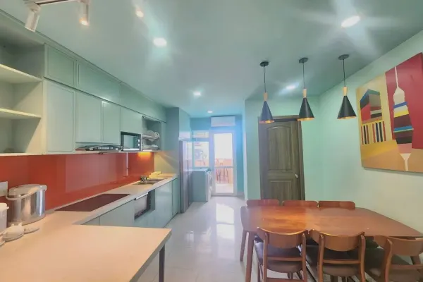 Квартира, 3 спальни · 98 м² 4