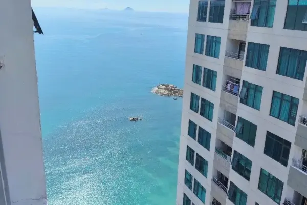 Квартира, 2 спальни · 59 м² 10