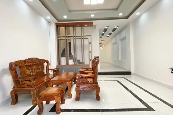 Дом, 6 спален · 90 м² 2