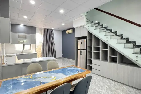 Дом, 3 спальни · 270 м² 3