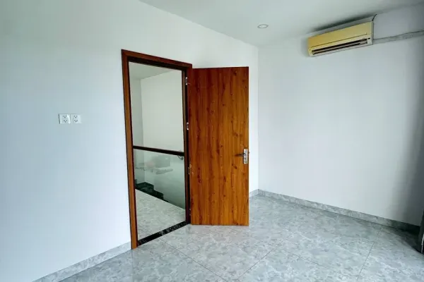 Дом, 3 спальни · 270 м² 9