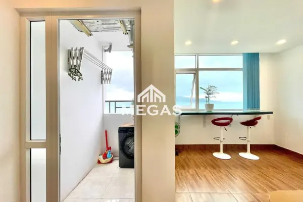 Квартира, 2 спальни · 75 м² 3