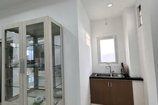 Вилла, 3 спальни · 320 м² 4