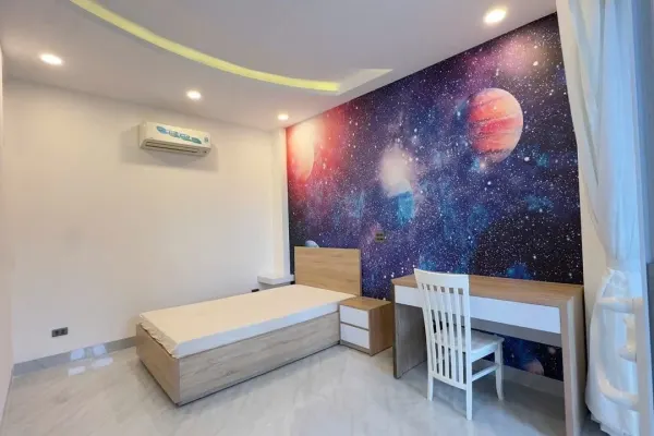 Квартира, 2 спальни · 180 м² 4