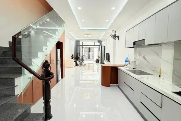 Дом, 4 спальни · 153.4 м² 3