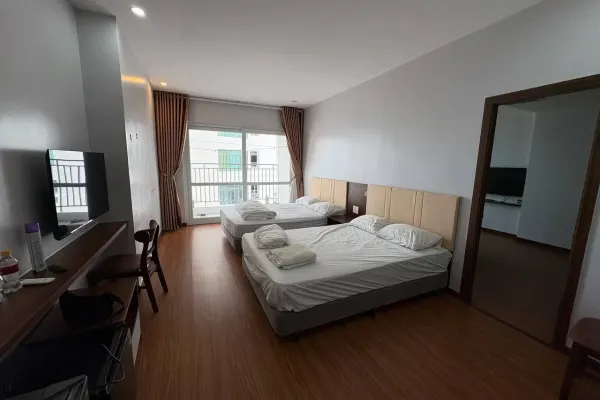 Квартира, 2 спальни · 75 м²