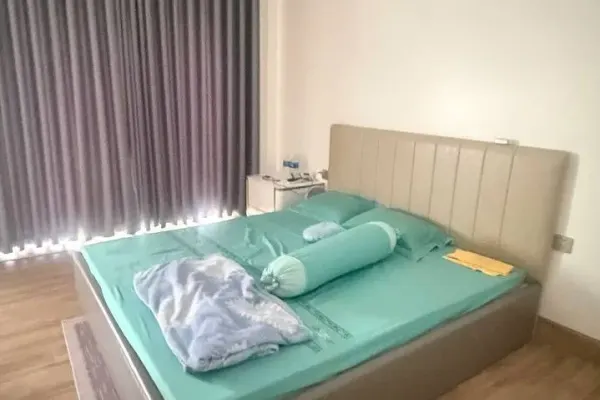 Дом, 3 спальни · 270 м² 4