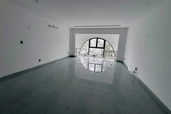 Дом, 3 спальни · 90 м² 2