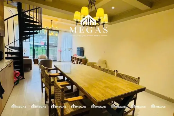 Квартира, 2 спальни · 100 м²