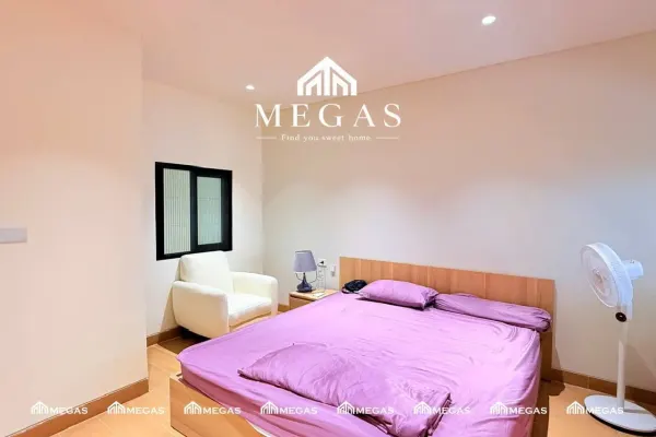 Квартира, 2 спальни · 100 м² 3