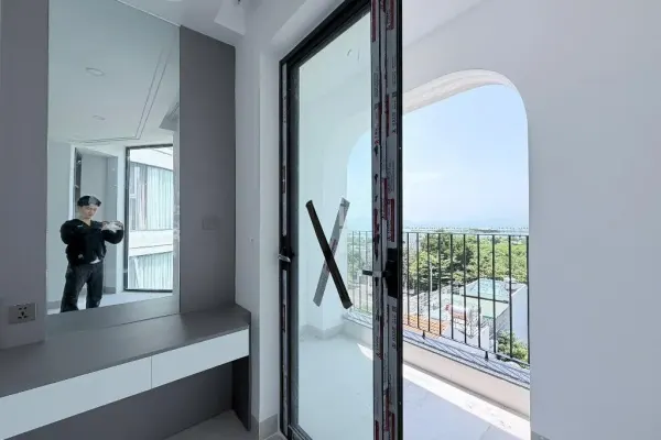 Студия · 40 м² 8