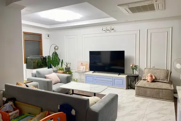 Квартира, 2 спальни · 90 м² 2