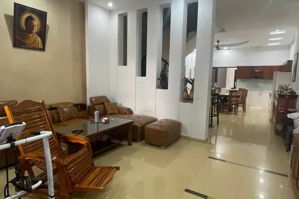 Дом, 3 спальни · 125 м² 3