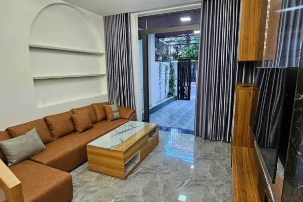 Villa, 4 спальни, 270.00 м²
