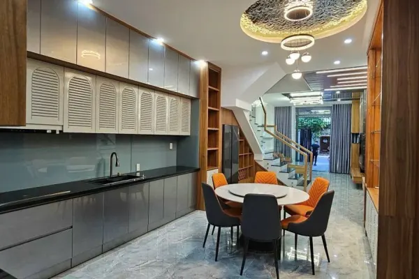 Villa, 4 спальни, 270.00 м² 3
