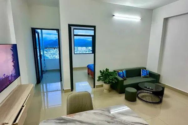 Квартира, 2 спальни · 75 м²