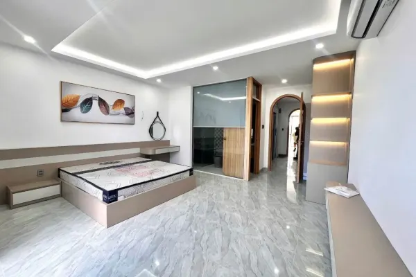 Студия · 80 м² 4