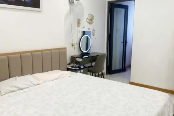 Квартира, 2 спальни · 65 м² 5