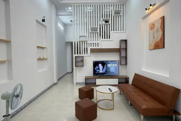 Дом, 4 спальни · 220 м² 3