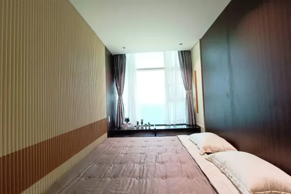 Studio 2