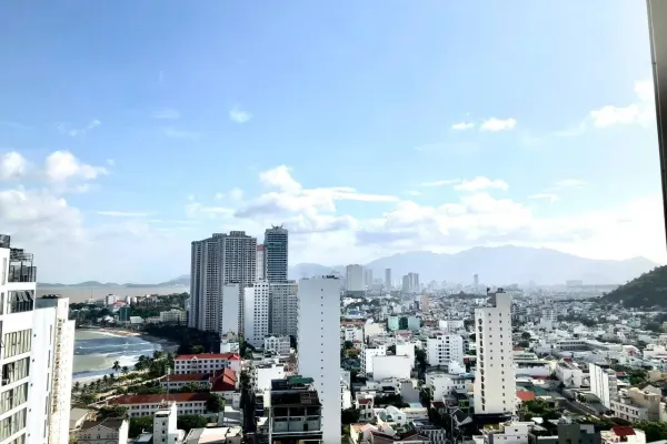 Studio 10