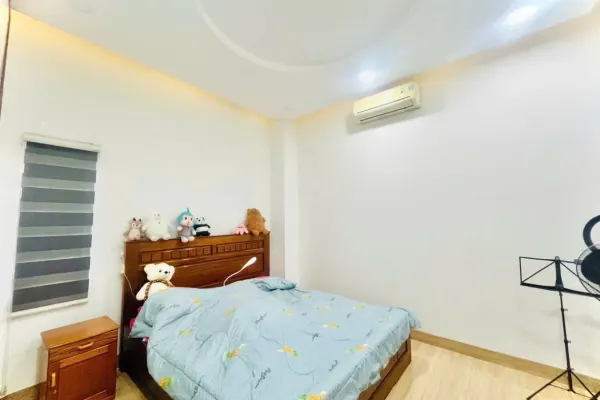 House, 5 спальни, 64.00 м² 2