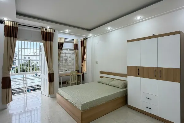 Дом, 4 спальни · 220 м² 8
