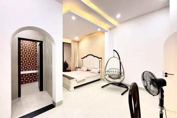 Квартира, 1 спальня · 90 м² 3
