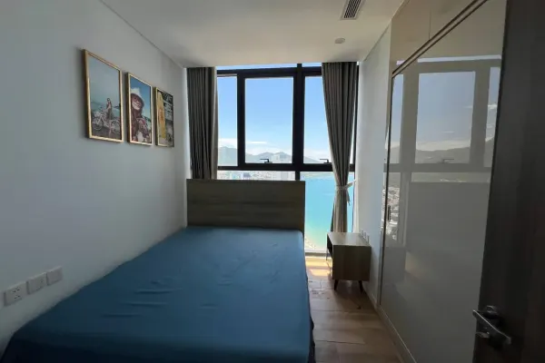 Квартира, 2 спальни · 83 м² 4