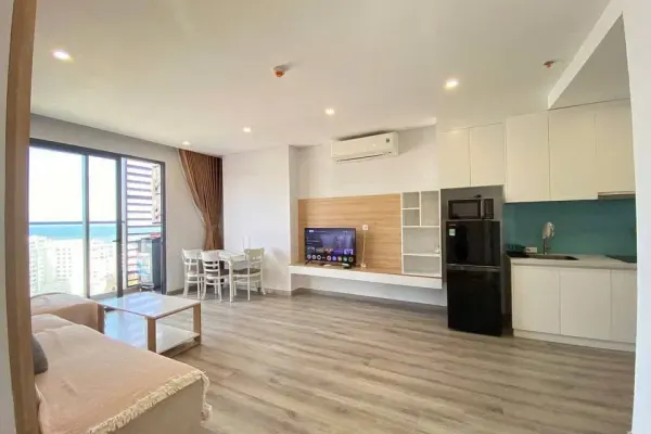 Квартира, 2 спальни · 77 м² 3