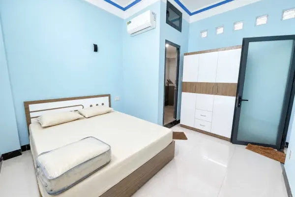 Дом, 5 спален · 100 м² 5