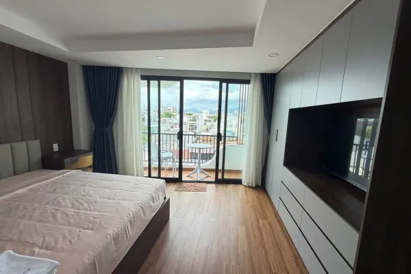 Квартира, 2 спальни · 80 м² 2