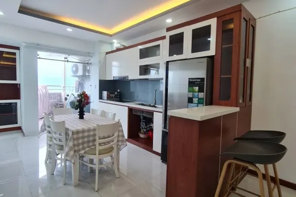 Квартира, 2 спальни · 90 м² 7